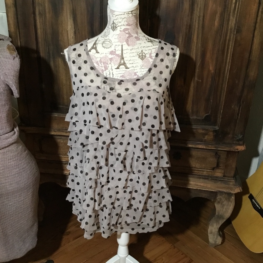 Sleeveless Ruffled Top